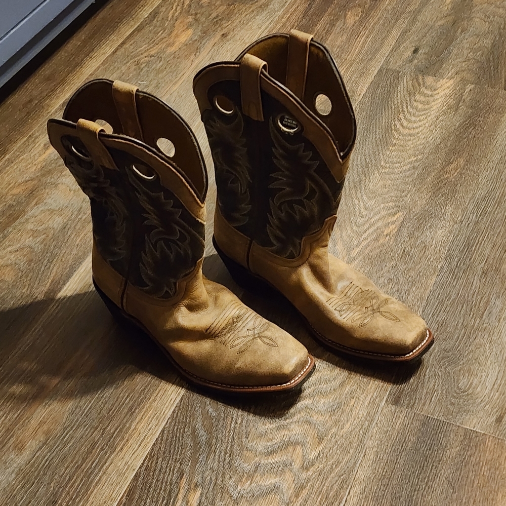 Laredo cowboy boots
